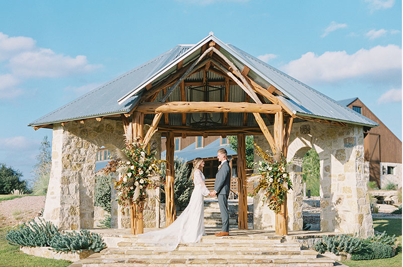 An Idyllic I Do Awaits at Luxury Rustic Venue Hidden River Ranch in Texas