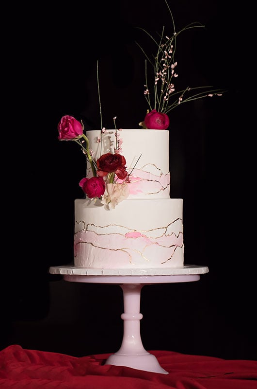 Mod Inspired Wedding Shoot At Historic Franklin Theatre In Tennessee Cake Mod Inspired Wedding Shoot At Historic Franklin Theatre In Tennessee Cake