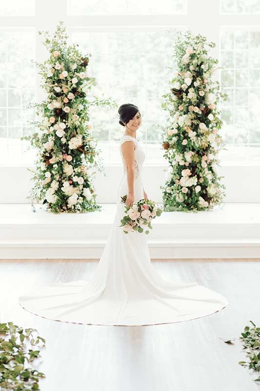 Andrea Roda And Harry Adderholt Say ‘I Do’ At The Grandeur House Gown Andrea Roda And Harry Adderholt Say ‘I Do’ At The Grandeur House Gown