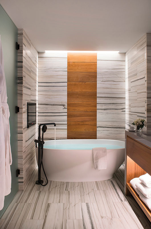 Four Seasons Resort Vail Colorado Bathtub