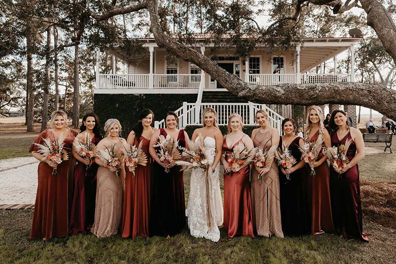 Kelly Rhodes And Jarrett Frank Marry At A Family Home On Johns Island South Carolina Bridesmaids Kelly Rhodes And Jarrett Frank Marry At A Family Home On Johns Island South Carolina Bridesmaids