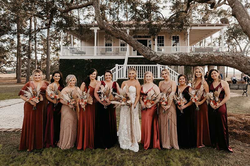 Kelly Rhodes And Jarrett Frank Marry At A Family Home On Johns Island South Carolina Bridesmaids