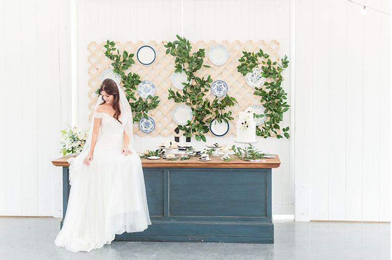 Intimate Botanical Wedding An Elegantly Styled Botanical Wedding At Emerson Fields In Excello, Missouri Dessert Bar