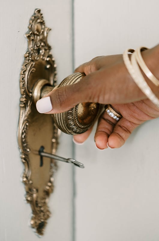 Modern Beauty At The Elms Mansion In New Orleans Louisiana Doorknob