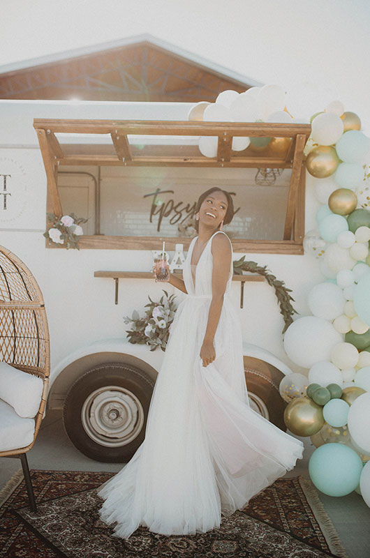 A Modern Spring Wedding In Georgetown Tennesseetipsy Tin A Modern Spring Wedding In Georgetown Tennesseetipsy Tin