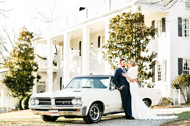 Incorporated Balloons That Created A Unique And Fresh Feel On Wedding Decorations Couple Old Car