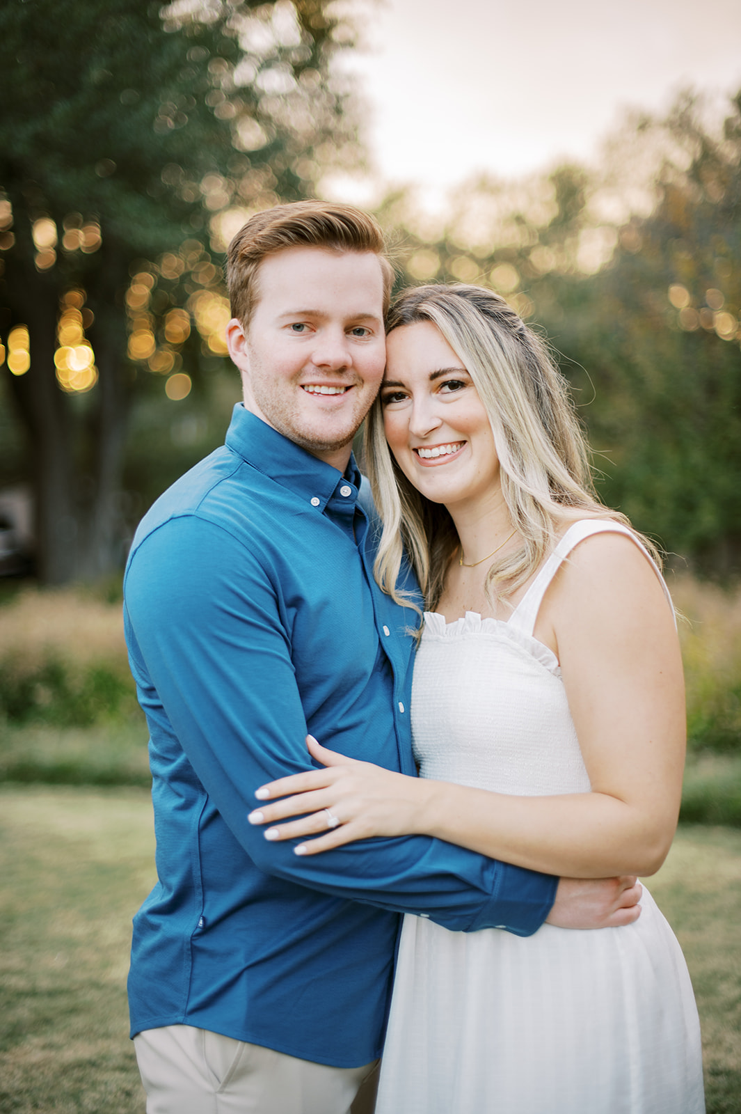 A Sweet Afternoon Engagement Session At Dallas Flippen Park Couple Embracing