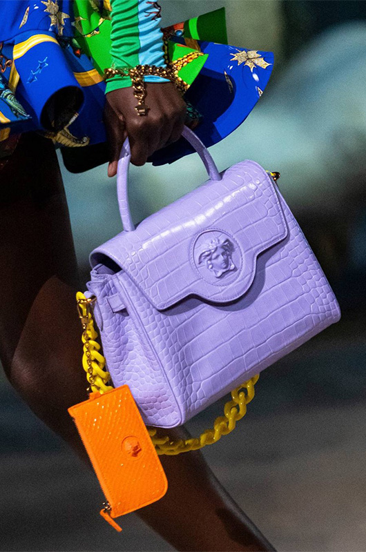 Very Peri As The 2022 Pantone Color Of The Year VERSACE Runway Look Purse Copy