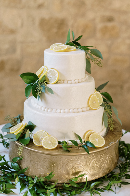 Carly Brown And J Paul Madison Marry At A Timeless Bryan Texas Vineyard Wedding Cake