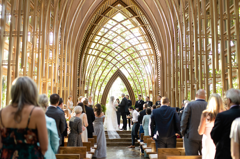 Elizabeth Fiser And Michael Williams Marry In A Beautiful Arkansas Chapel Ceremony Setup