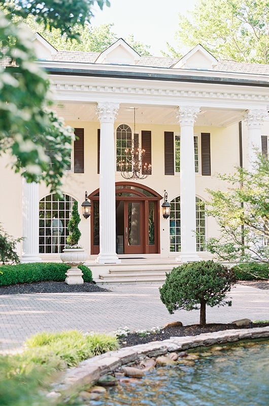 Molly Rooney And Killian Woodward Luxury Waterfront Wedding In Tennessee Estate At Cherokee Dock Molly Rooney And Killian Woodward Luxury Waterfront Wedding In Tennessee Estate At Cherokee Dock