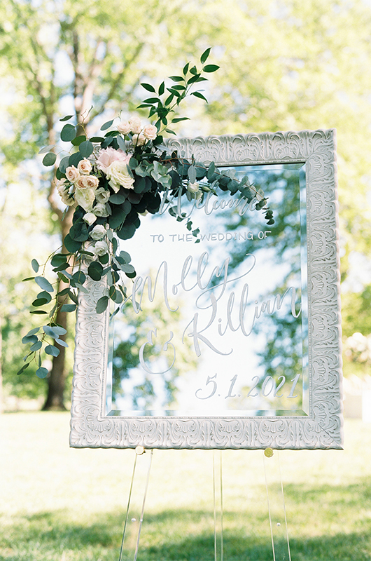Molly Rooney And Killian Woodward Luxury Waterfront Wedding In Tennessee Welcome Sign