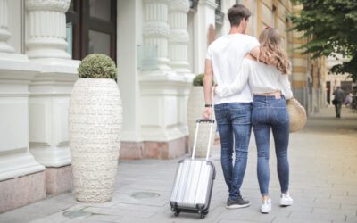 Honeymoon or New Home? – How to Get the Best of Both Worlds