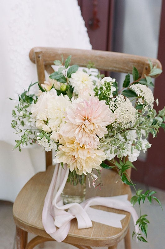 Aspen Domske And Edward Knuckley Marry At The Barn On New River Flowers Aspen Domske And Edward Knuckley Marry At The Barn On New River Flowers