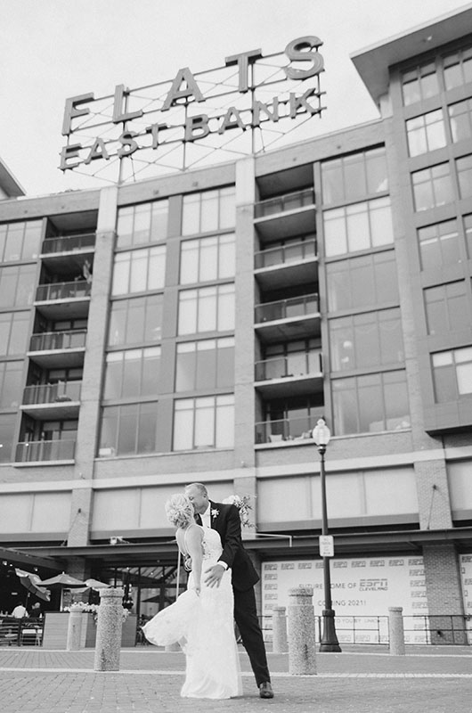 Kelli Mencke And Nicholas Janysek Wed On Lake Erie Couple Portrait Black And White