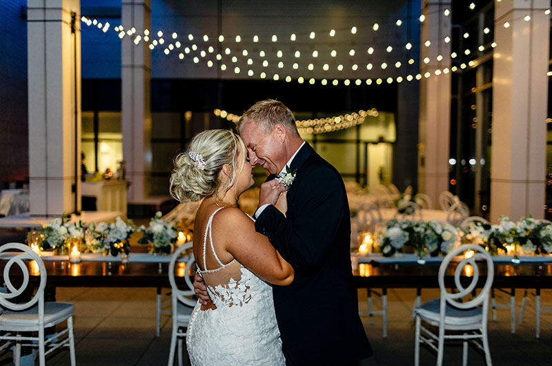 Kelli Mencke and Nicholas Janysek Marry on Lake Erie in Cleveland, Ohio