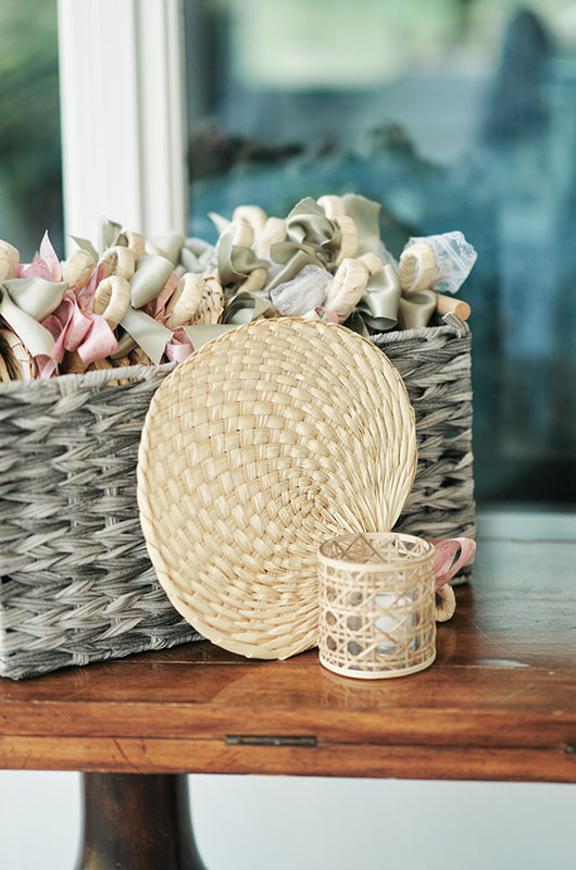 Molly Bryant And Chip Phillips Divine Summer South Carolina Wedding Favors 1 Molly Bryant And Chip Phillips Divine Summer South Carolina Wedding Favors 1