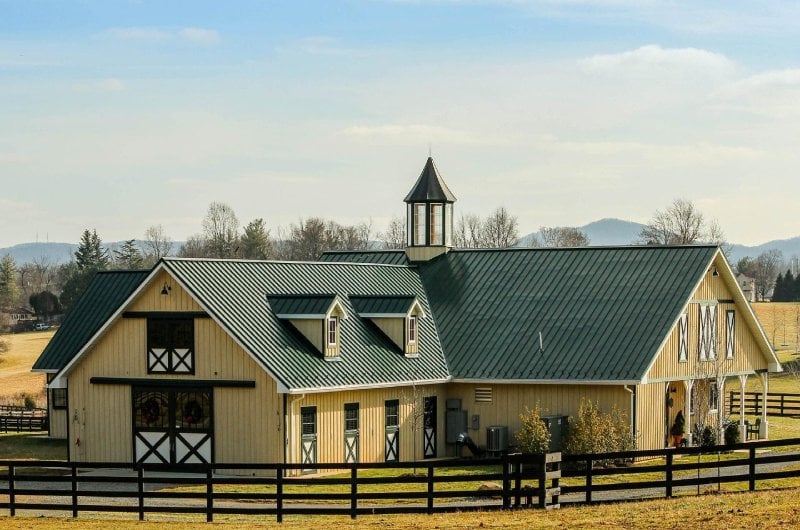 3 Key Things You Need To Know While Planning A Barn Wedding