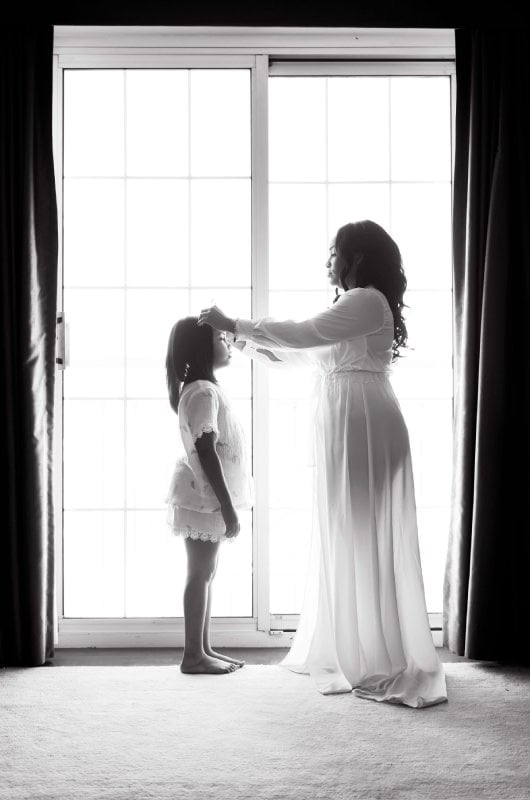 Aerial Coleman and Dereko Jones Bouquet Aerial Coleman and Dereko Jones Mother and Daughter