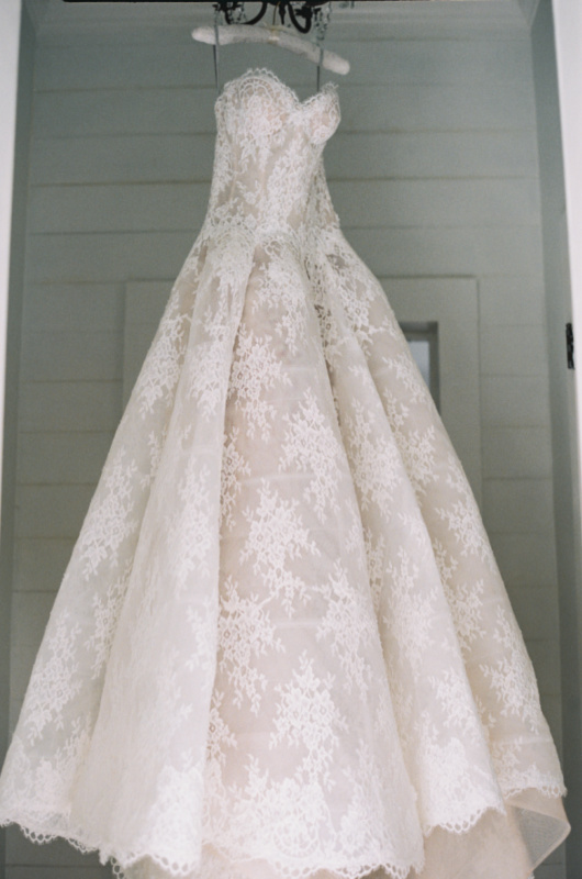 Lauren Kinchen John Luke Charlet weddingdress