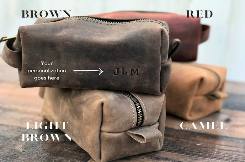 Le jour du mariage doit avoir des produits de beauté en cuir milano dopp kit