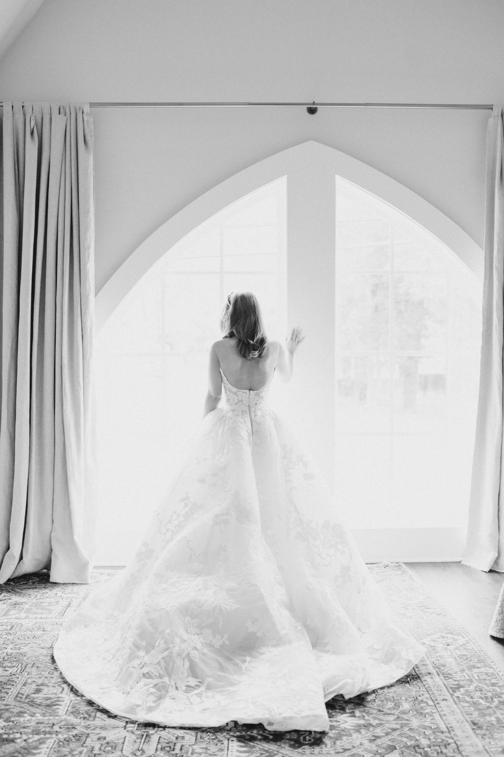 Brooke Kirkpatrick And Timothy Salezak Marry In Alabama bride at the window