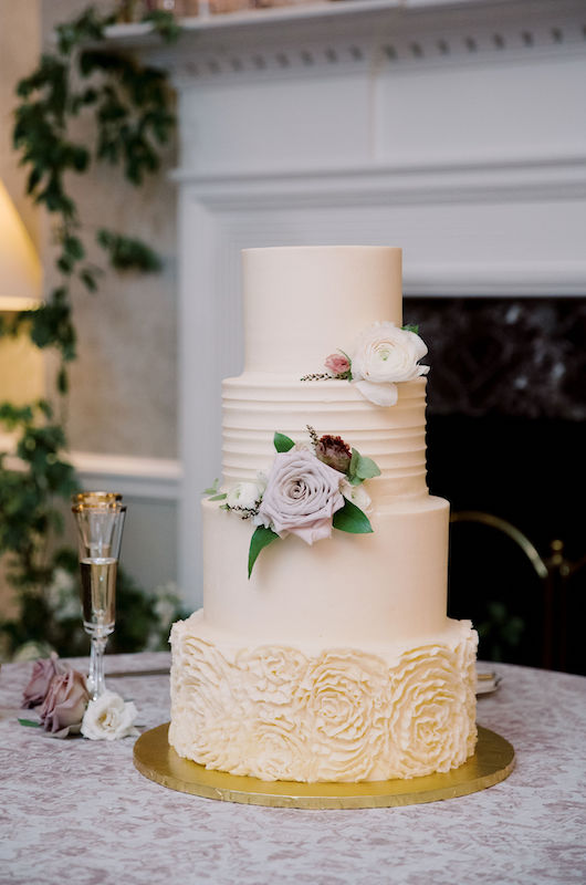 Lindsay and Camden Marry in an Elegant North Carolina Summer Wedding Cake