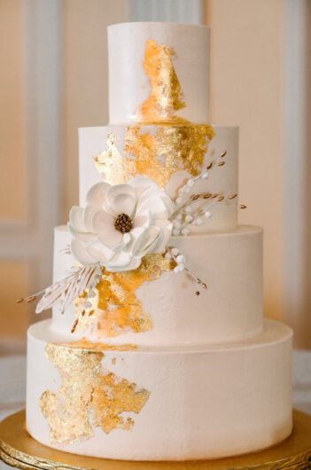 Madeline Littrell and John Coyles Wedding in Memphis Tennessee Cake