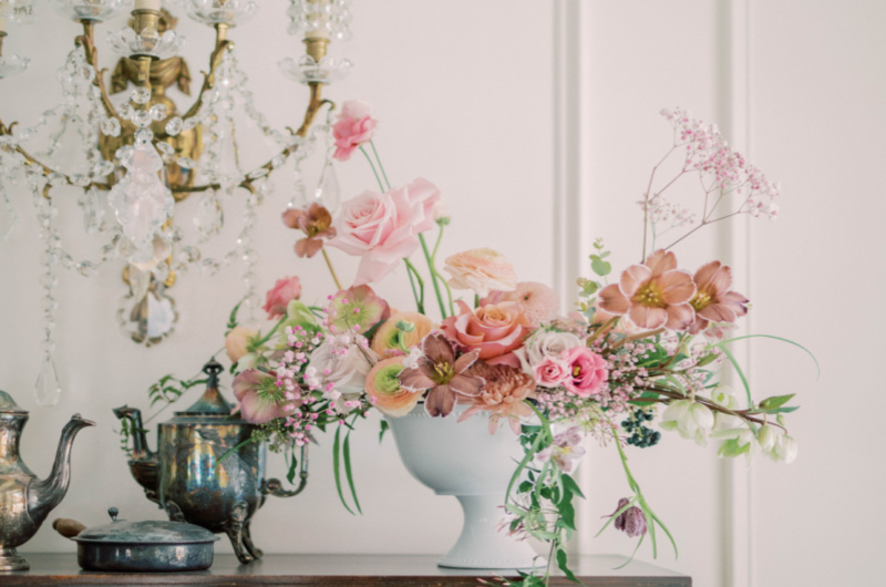 Tea Party Styled Wedding Shoot In Newburyport Massachusets presentation