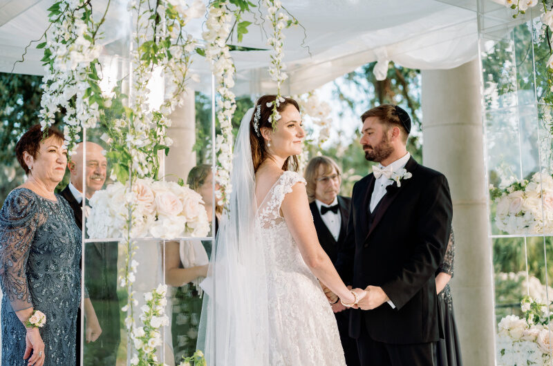 Yelena Trepetin And Justin Williams Marry In New Orleans canopy