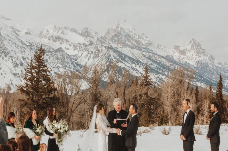 Jenny Tolman and Dave Brainard were married under the majestic Teton Mountain Range at Split Creek Ranch in Jackson Wyoming Mountains