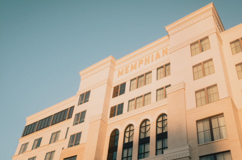 The Memphian Hotel In Memphis Tennessee outside