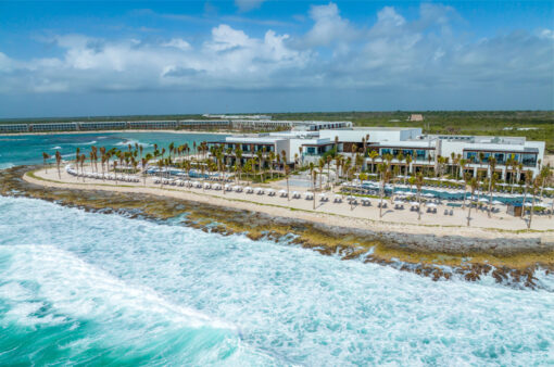 Hilton Tulum Exterior