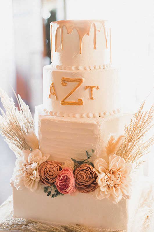 Ashton Williams and Tyler Zuber Marry at Fawn Hollow in Quitman Arkansas Wedding Cake Ashton Williams and Tyler Zuber Marry at Fawn Hollow in Quitman Arkansas Wedding Cake