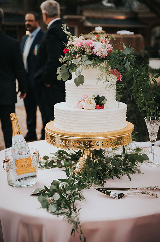 A Spring Wedding with a Blush Aesthetic Wedding Cake