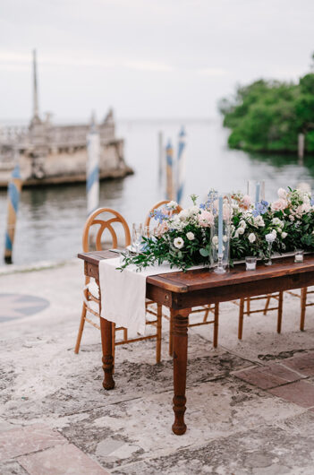 Esther Jang reception table