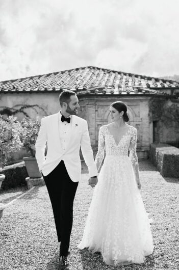 Justin Warshaw and Kelsey Turchi Marry in Italy Smiles Justin Warshaw and Kelsey Turchi Marry in Italy Look