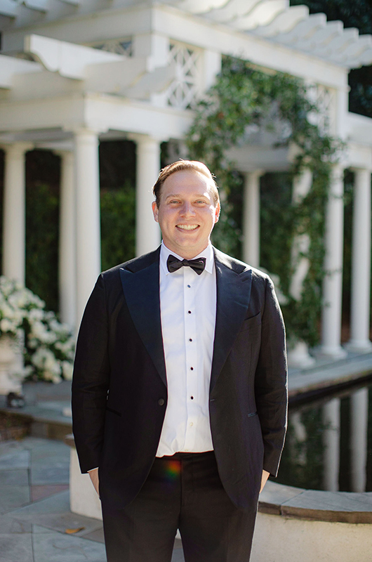 Calhoun Johnson groom solo Calhoun Johnson groom solo