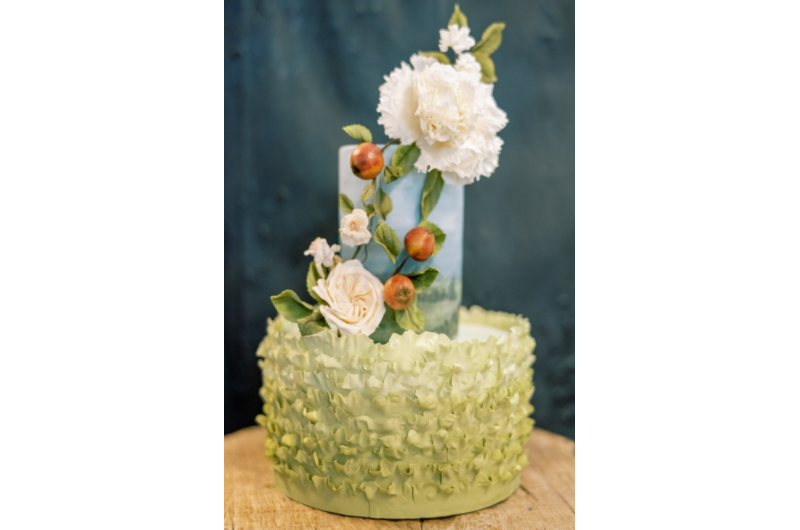 Four Wedding Cake Trends blue cake