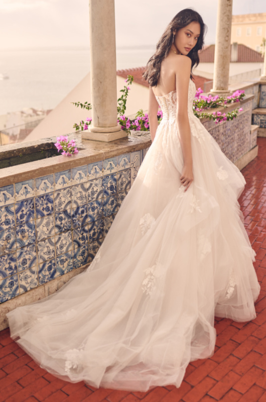 Top Wedding Dress Trends of from NYC Bridal Fashion Week Maggie Sottero ballgown
