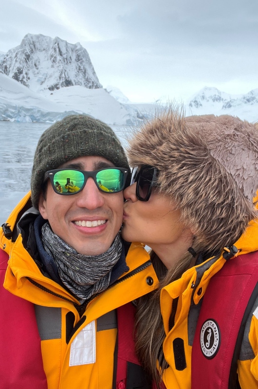 Honeymoon In Antarctica kiss