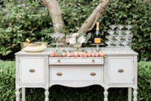 Styled Challenge By Southern Bride Harper Fowlkes House champagne table
