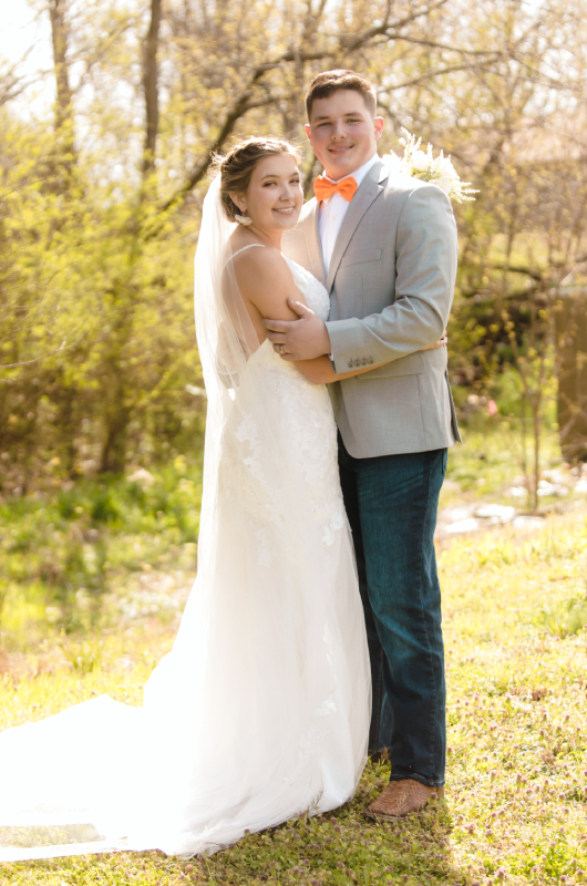 Emma and Kevin in Mississippi outside