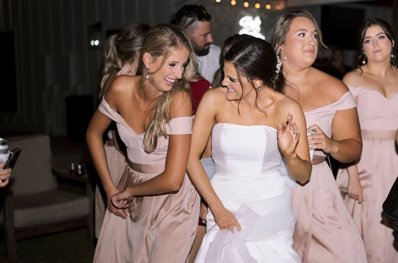 Lisby Wedding bride dancing