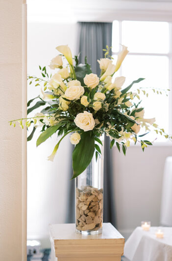 Plotz Signorin Wedding floral arrangement