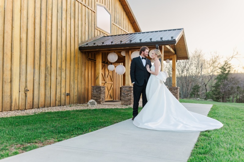 Southern Elegance Styled Shoot Balloons