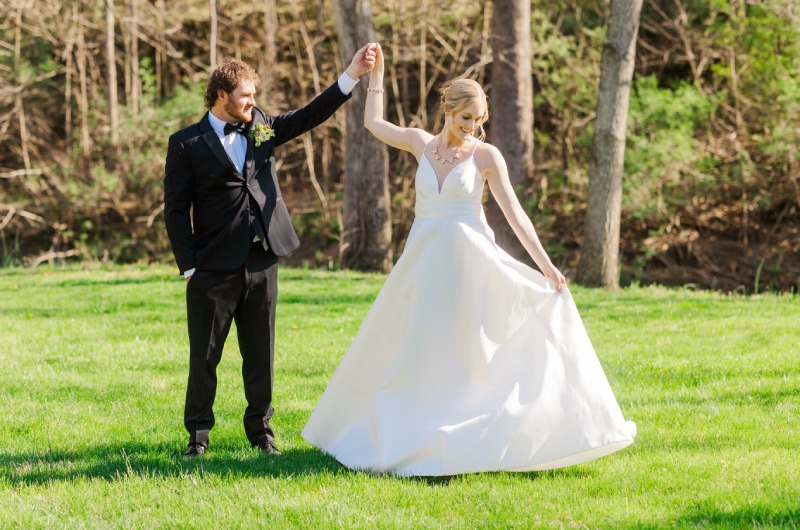 Southern Elegance Styled Shoot Twirl