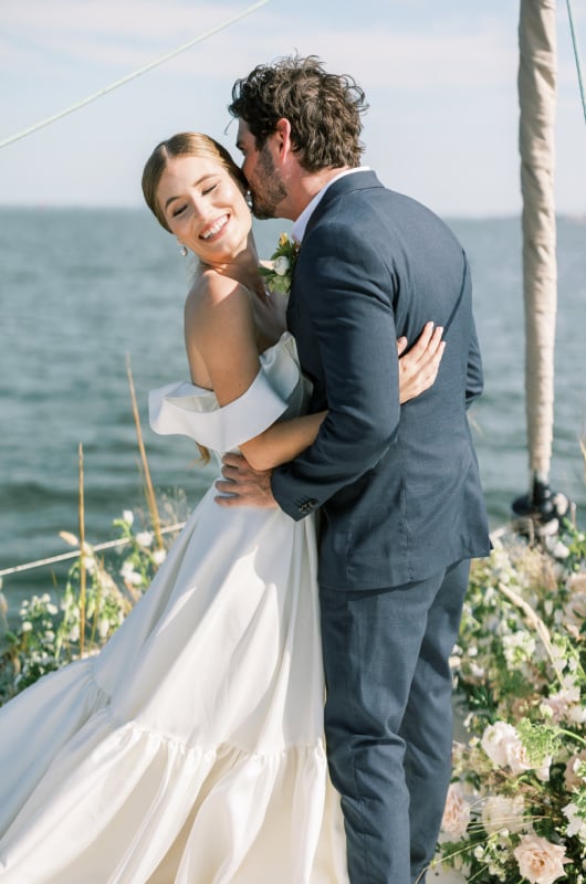 Sail Away With Me Charleston South Carolina couple kiss