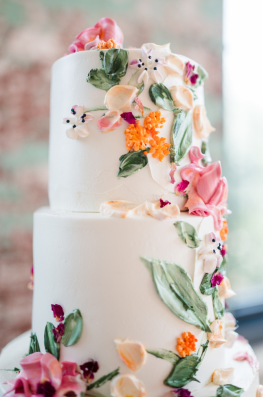 Styled Shoots By Southern Bride Charleston Cedar Room flowers on cake