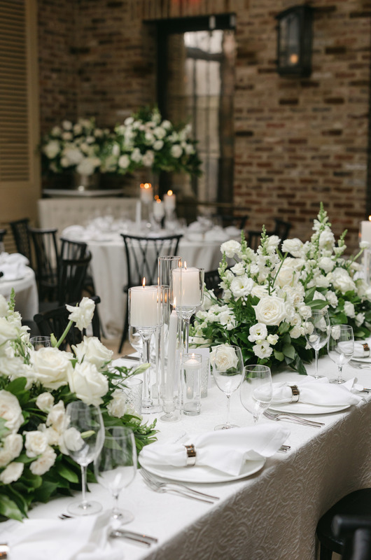 Elizabeth Owens and Stephen Southard Marry in Kentucky Reception Table